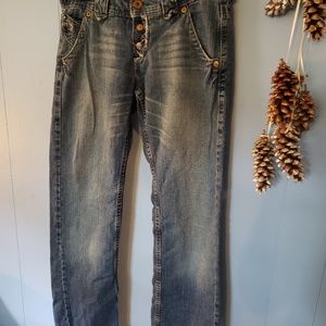 Levi's 513 Boy Cut Jeans